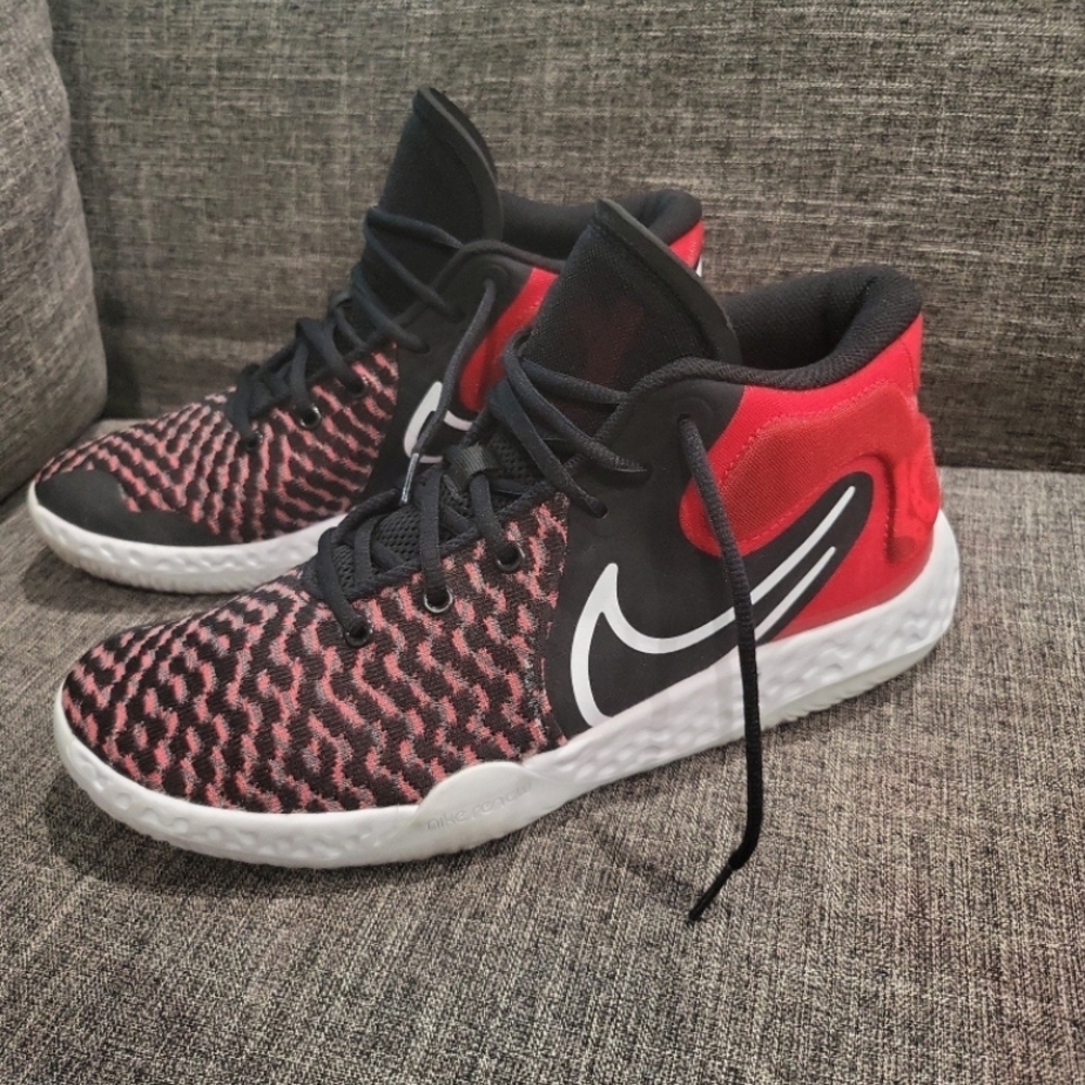 Nike Red and Black Athletic Shoes